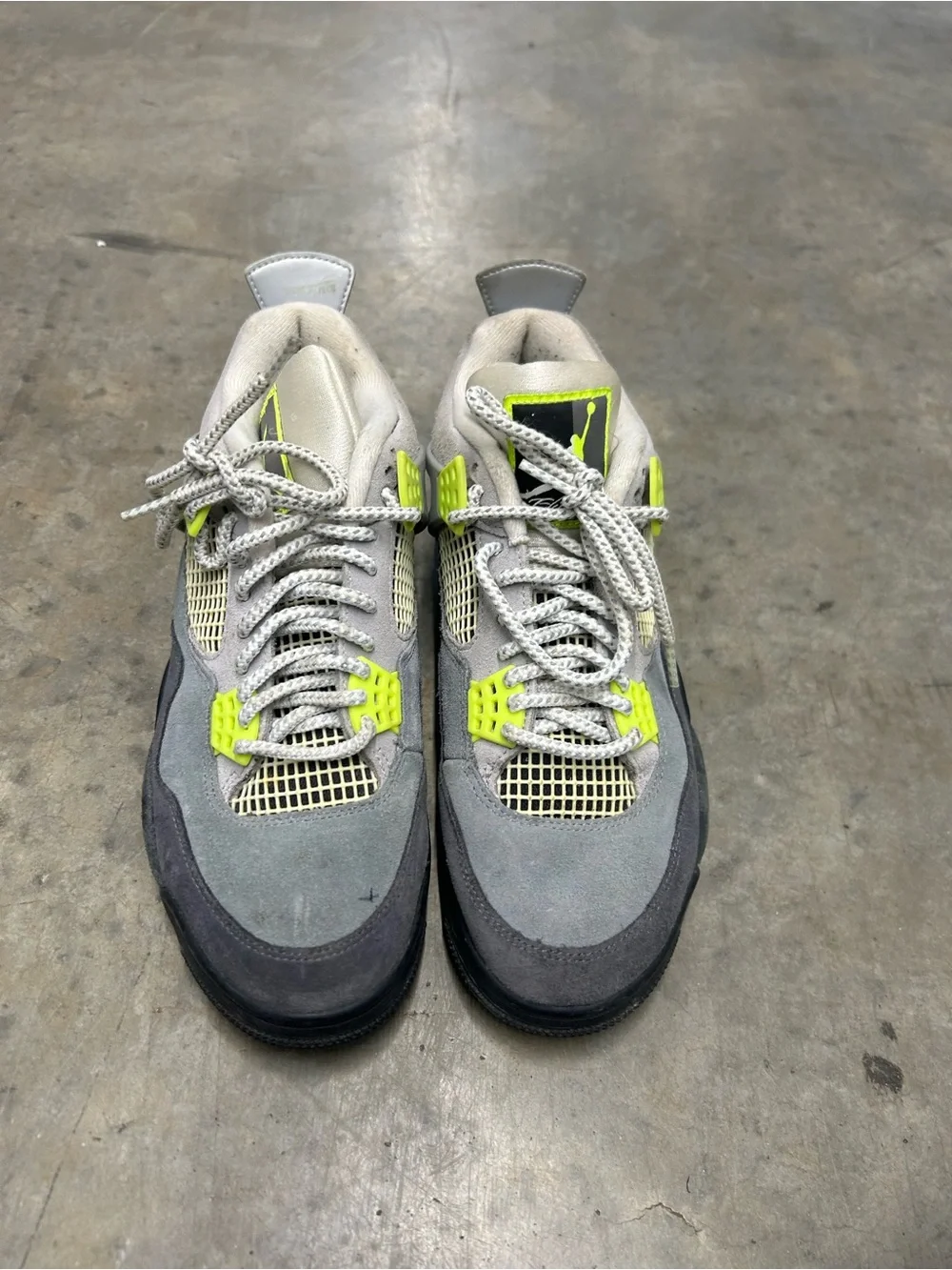 Jordan 4 neon 95 sneakers size 8.5